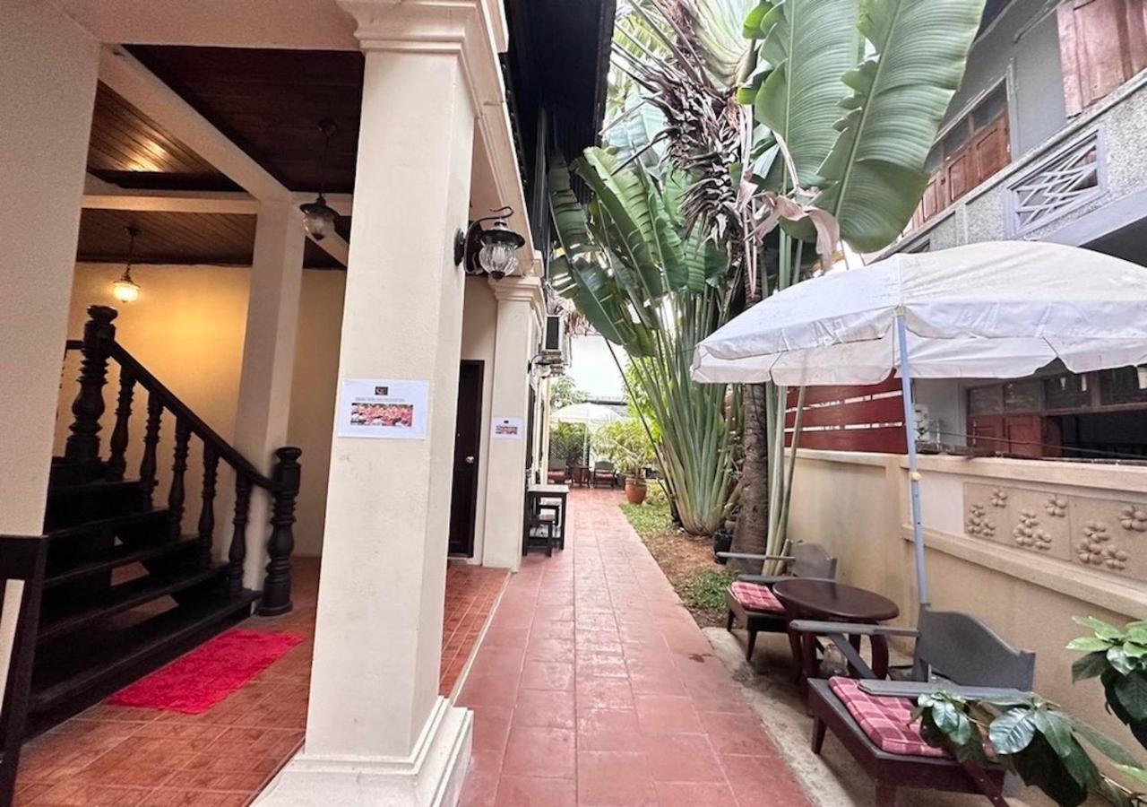 Y Not Lao Villa Λουάνγκ Πραμπάνγκ Εξωτερικό φωτογραφία